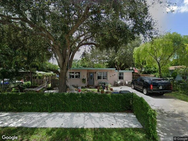 House image located at Hollywood, FL 33021