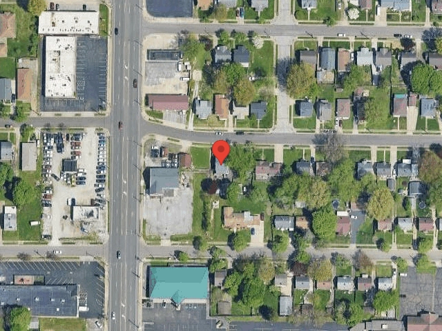 House image located at Akron, OH 44306