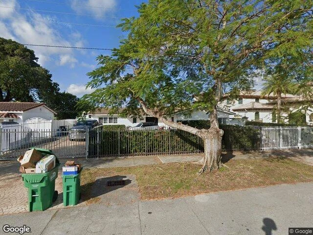 House image located at Miami, FL 33175