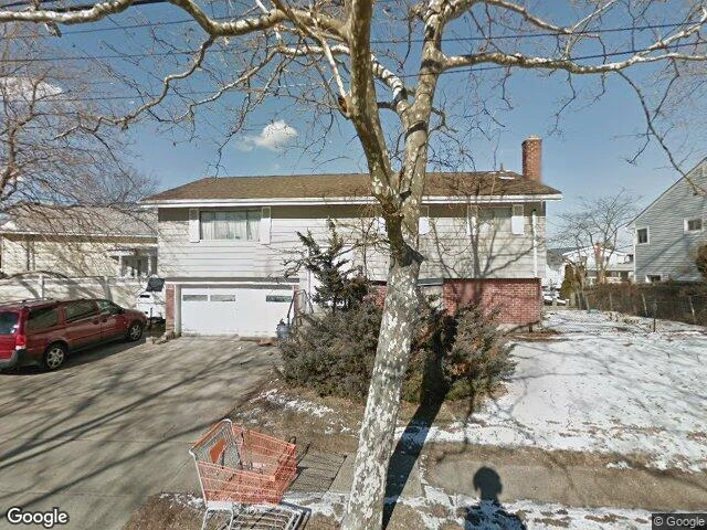 House image located at Freeport, NY 11520