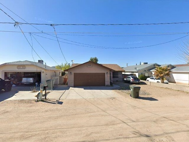 House image located at Kingman, AZ 86401