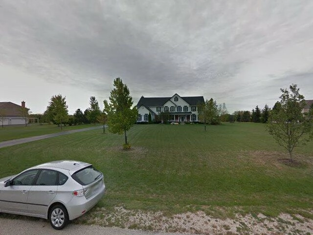 House image located at Barrington, IL 60010