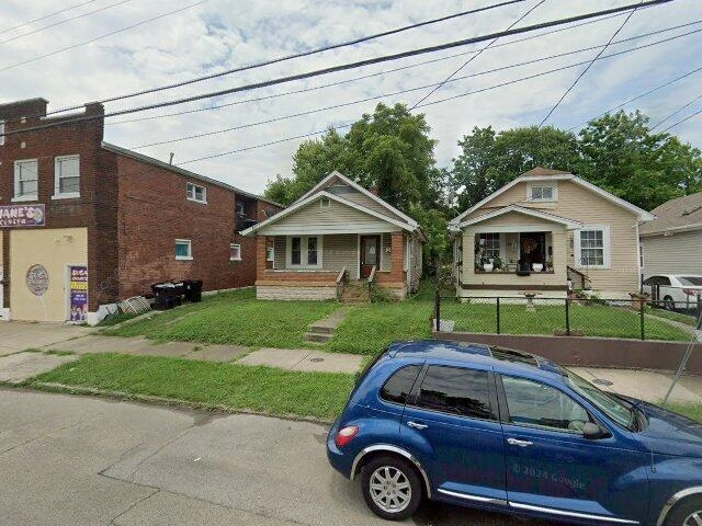 House image located at Louisville, KY 40211