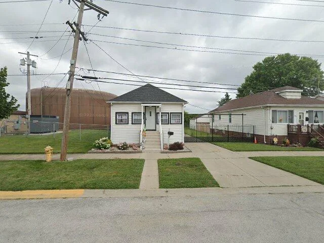 House image located at Chicago, IL 60633