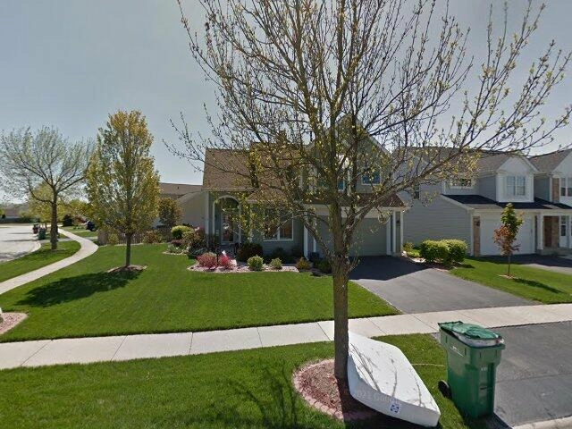 House image located at Gurnee, IL 60031