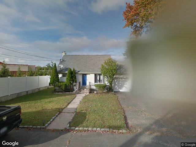 House image located at Lindenhurst, NY 11757