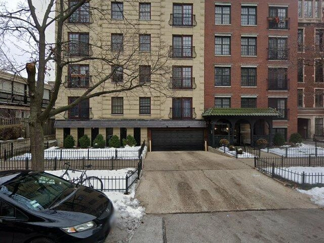 House image located at Chicago, IL 60657