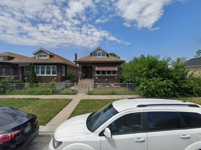 House image located at Chicago, IL 60620