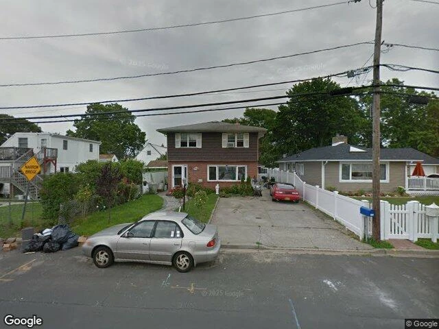 House image located at Lindenhurst, NY 11757