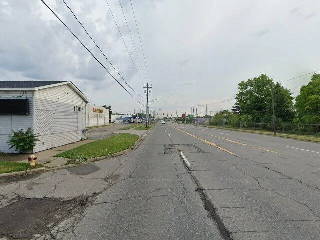 House image located at Flint, MI 48506