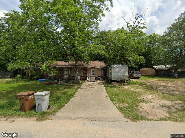 House image located at Milton, FL 32571