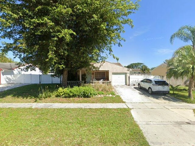 House image located at West Palm Beach, FL 33411