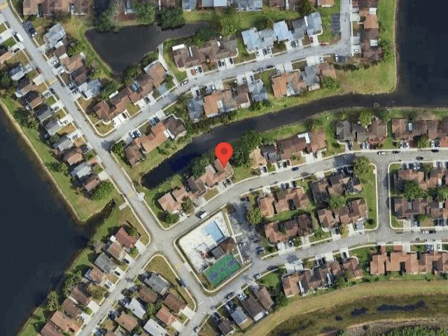 House image located at Hollywood, FL 33025