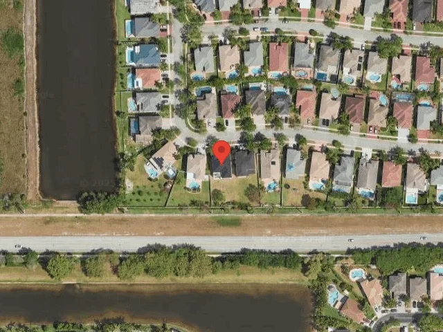 House image located at Hollywood, FL 33027