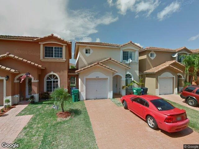 House image located at Miami, FL 33196
