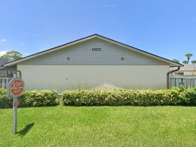House image located at Fort Pierce, FL 34950