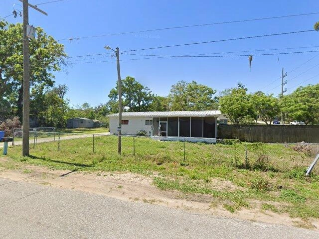 House image located at Valrico, FL 33596