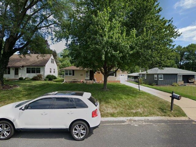 House image located at Peoria, IL 61614