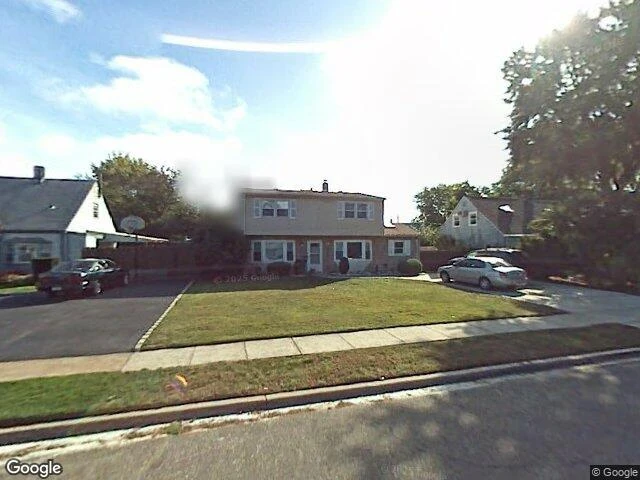 House image located at Levittown, NY 11756