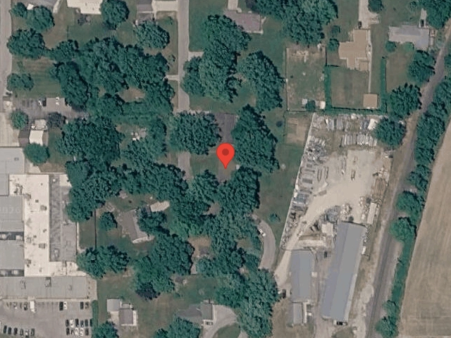 House image located at Warsaw, IN 46582