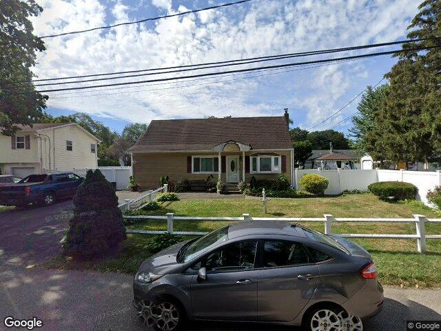 House image located at West Babylon, NY 11704