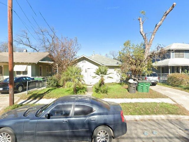 House image located at San Antonio, TX 78225