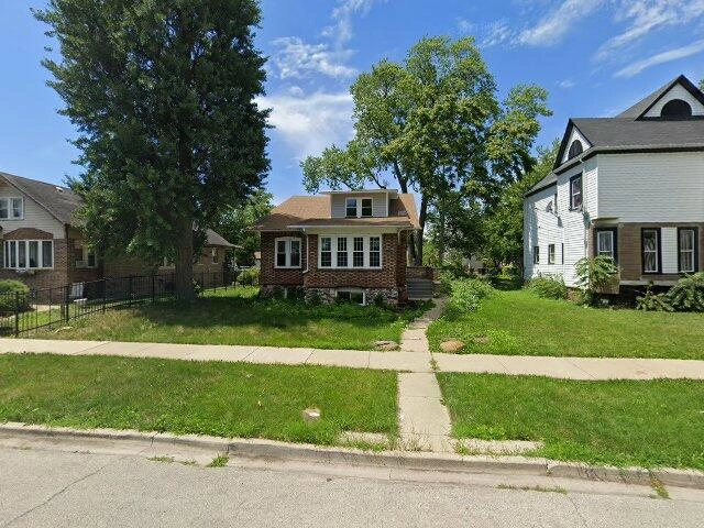 House image located at Chicago, IL 60643