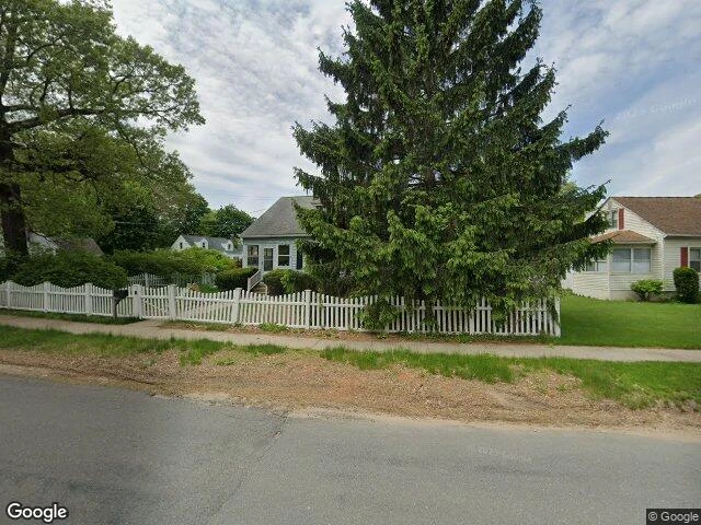 House image located at West Springfield, MA 01089