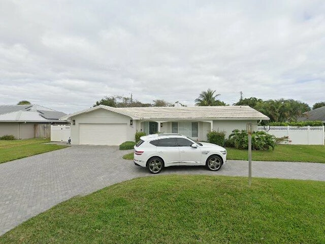 House image located at West Palm Beach, FL 33406