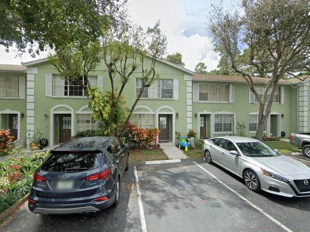 House image located at West Palm Beach, FL 33415