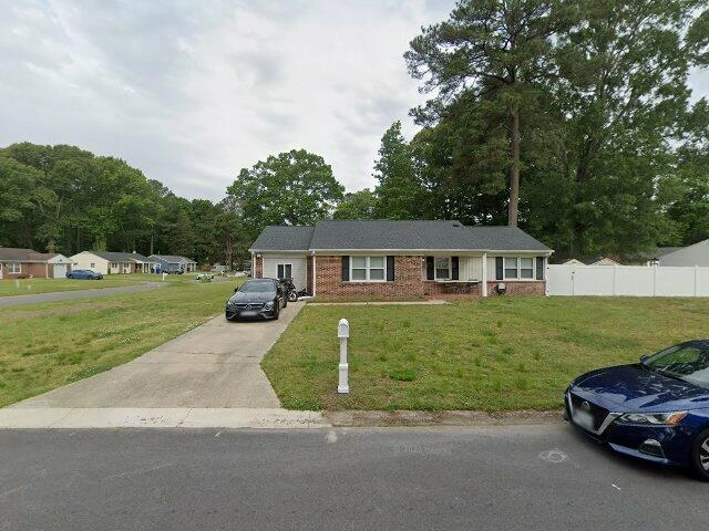 House image located at Burton, MI 48509