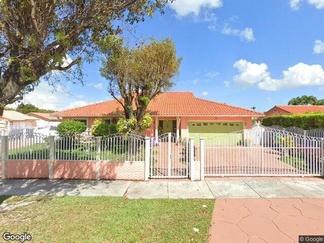 House image located at Miami, FL 33174