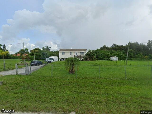 House image located at Loxahatchee, FL 33470