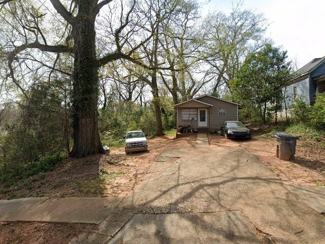 House image located at Lagrange, GA 30240