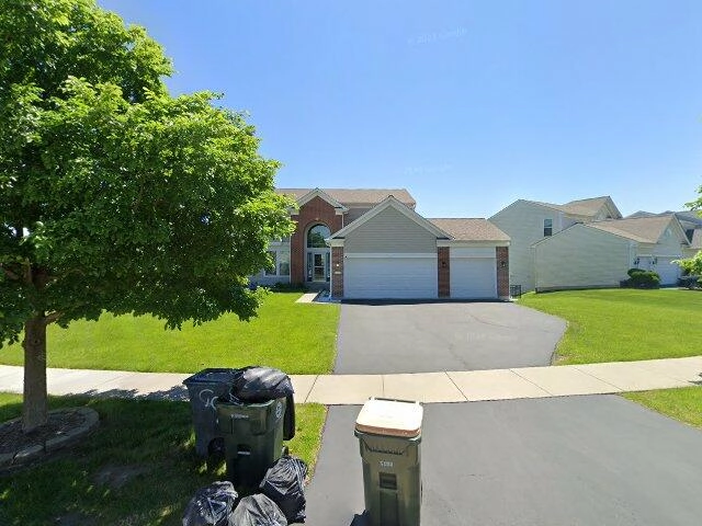 House image located at Oswego, IL 60543