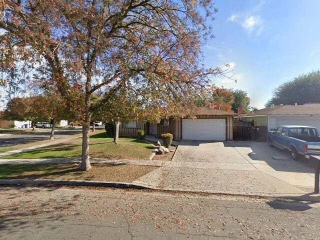 House image located at Fresno, CA 93705