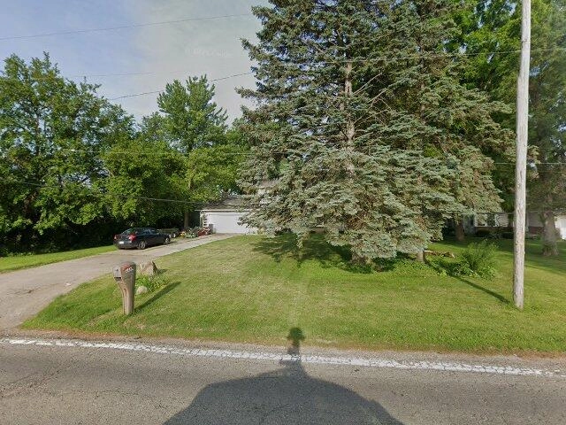 House image located at Waterford, MI 48328