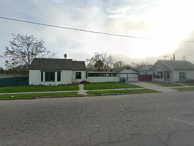 House image located at Fresno, CA 93725