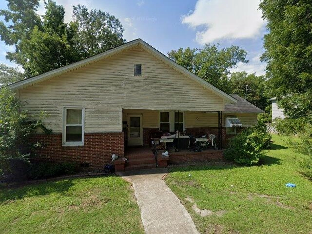 House image located at Clinton, SC 29325