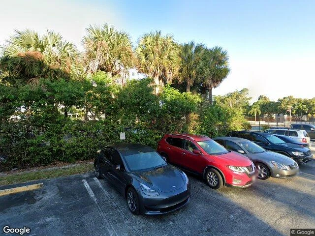 House image located at West Palm Beach, FL 33401