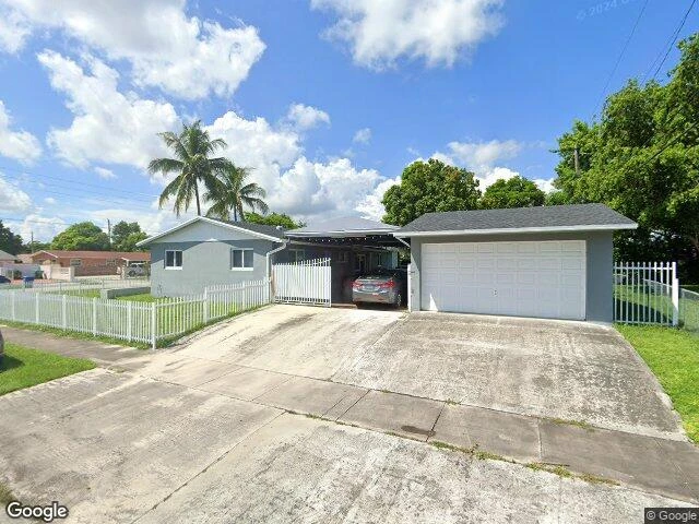 House image located at Miami, FL 33157