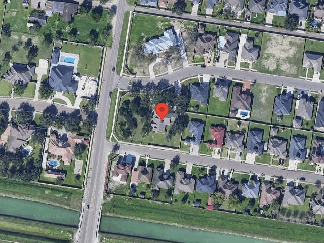 House image located at Muscatine, IA 52761