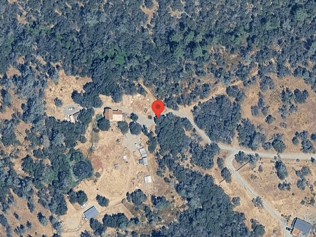 House image located at Linden, MI 48451