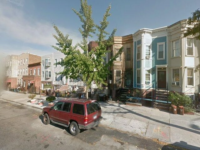 House image located at Glen Ellyn, IL 60137