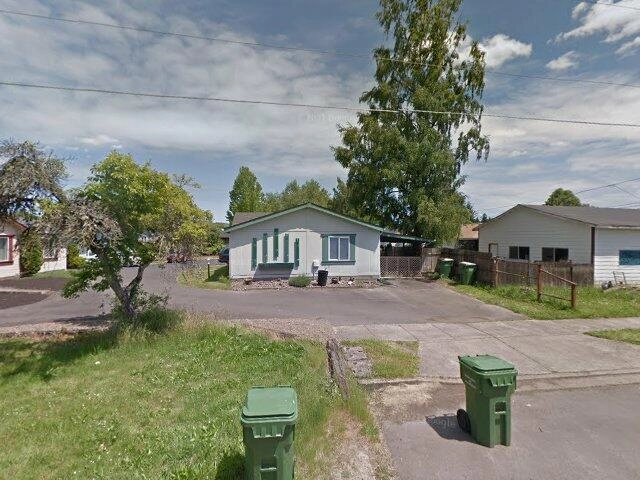 House image located at Newberg, OR 97132