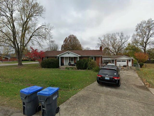 House image located at Louisville, KY 40219