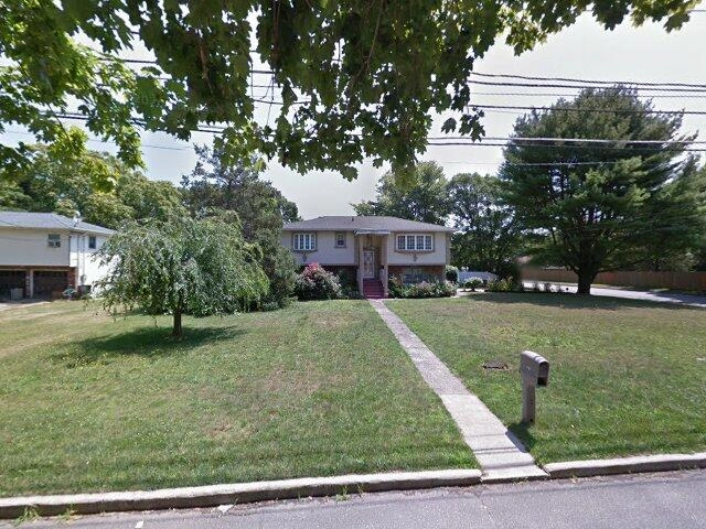 House image located at Bay Shore, NY 11706