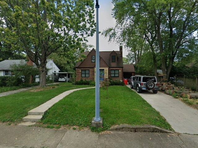 House image located at Champaign, IL 61821