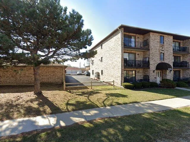 House image located at Worth, IL 60482