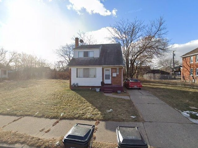 House image located at Detroit, MI 48205